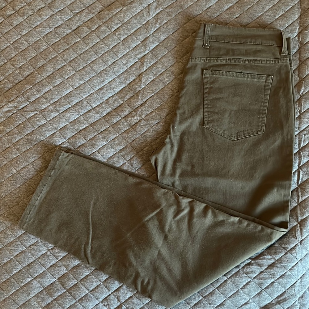 Men’s Brown Straight leg Flag and Anthem Jeans Size 38/32